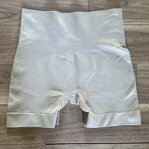 SET Active | Size Small | Sand Bike Shorts